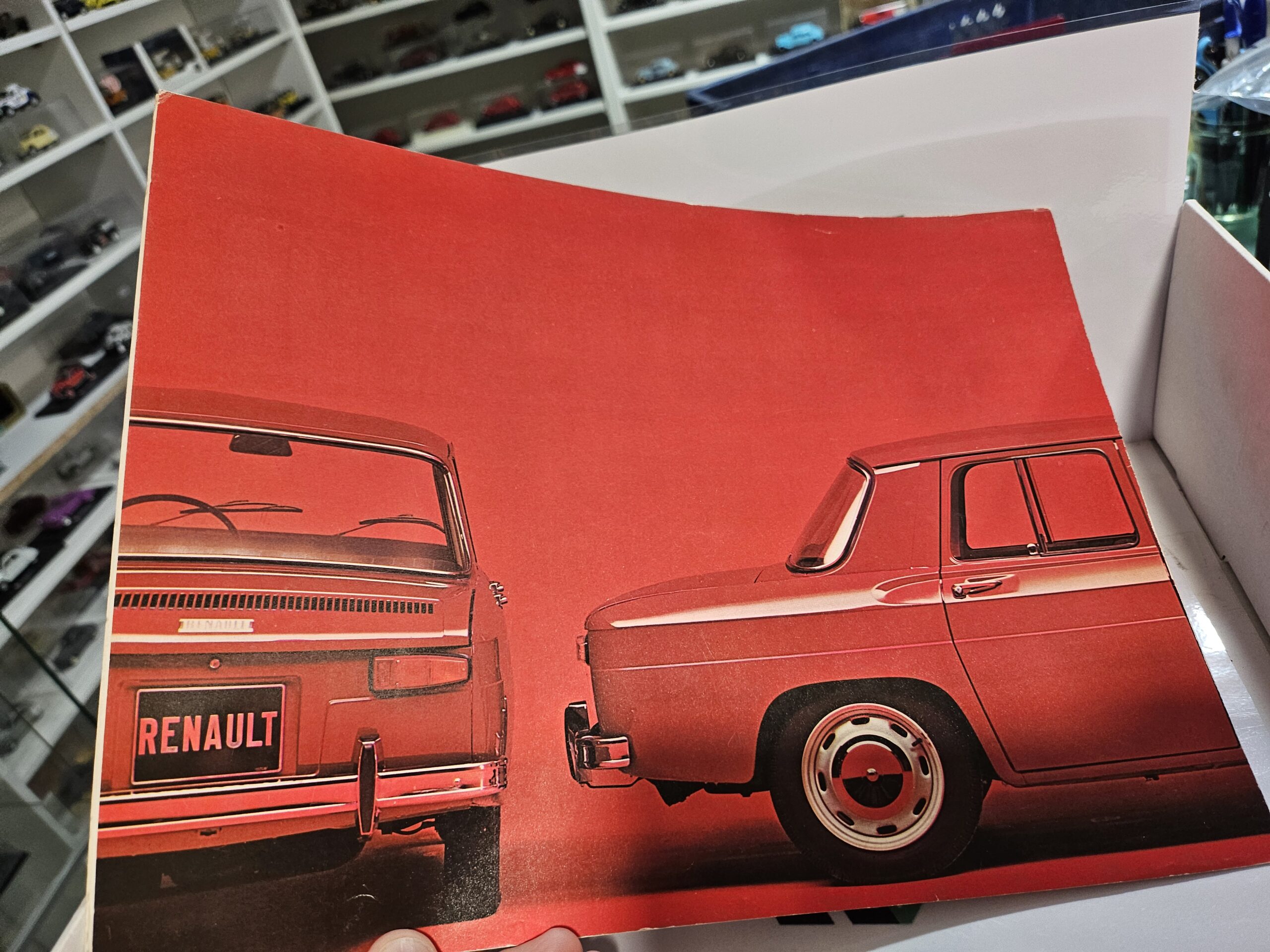 Brochure / Catalogue Original Renault 8 & R8 Major (1108 cc) Circa 1964-1967 — Automobilia – Image 4