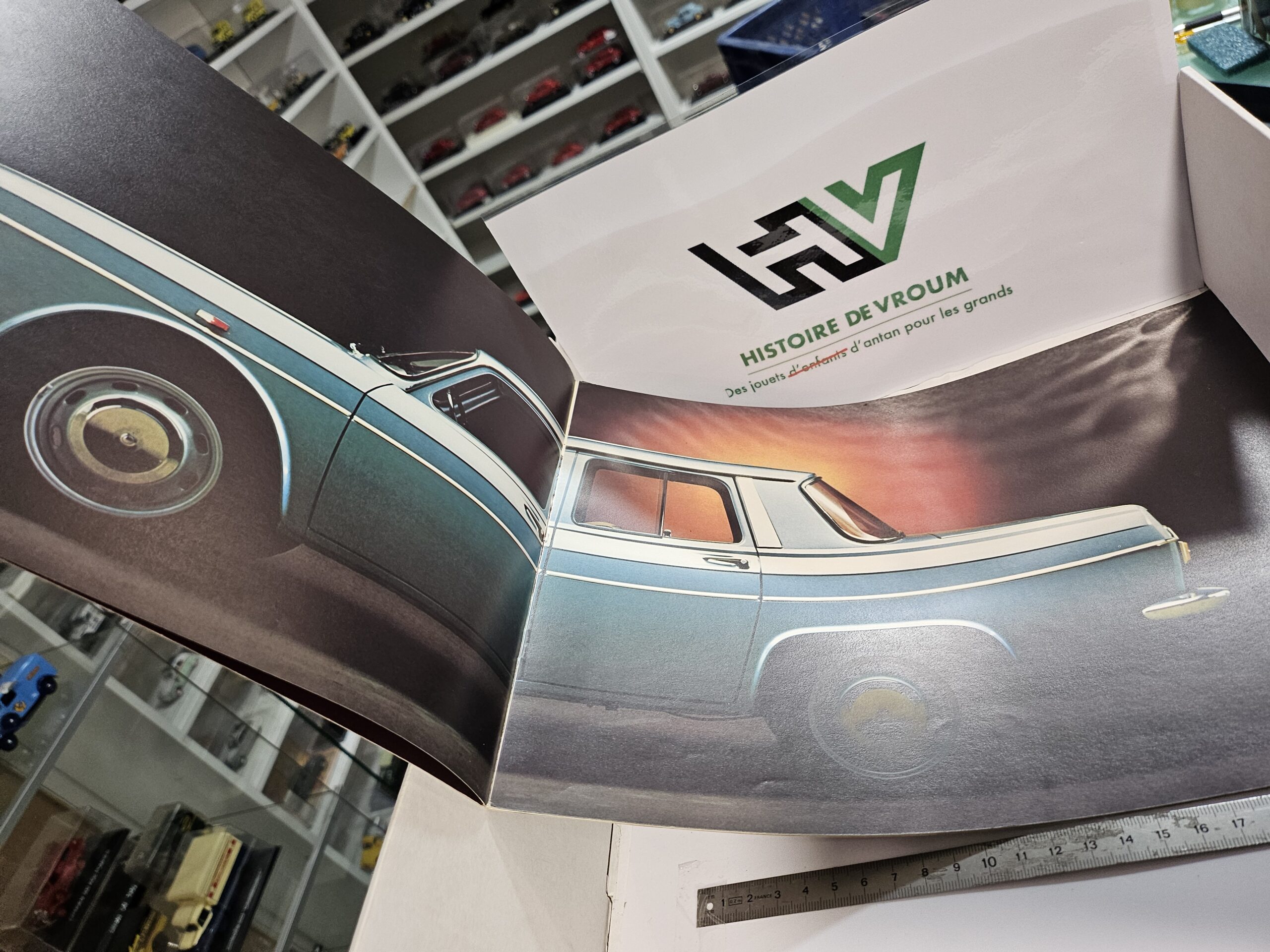 Brochure commerciale originale Renault 10 (R10) – Années 60 – Image 4