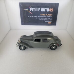 Citroën - Traction 15 cv
