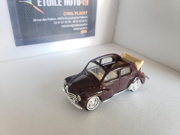 Renault - 4CV – Image 2