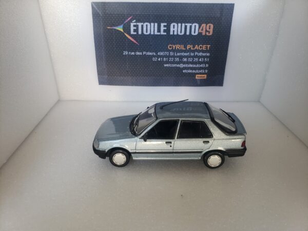 Peugeot - 309