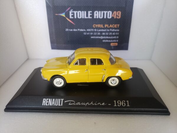 Renault - Dauphine - 1961