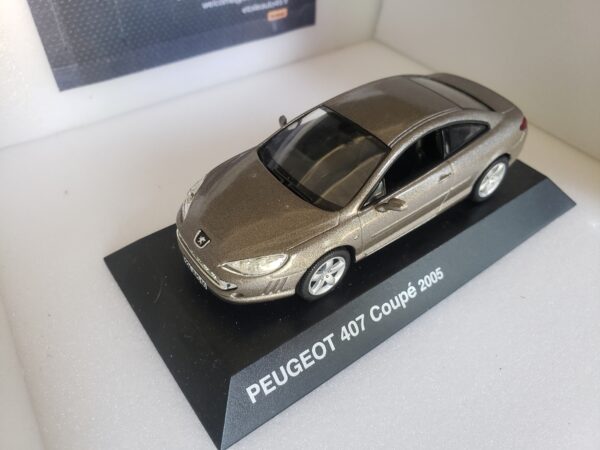 Peugeot 407 Coupé - 2005 – Image 2