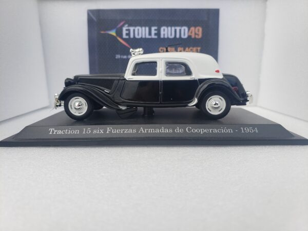 Citroën - Traction 15 Six Fuerzas Armadas de Cooperación -1954