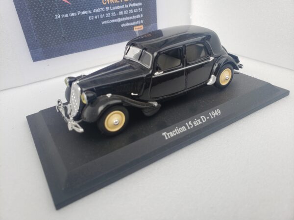 Citroën - Traction 15 Six D - 1949 – Image 2