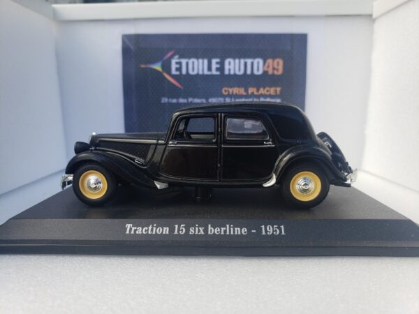Citroën - Traction 15 six berline - 1951