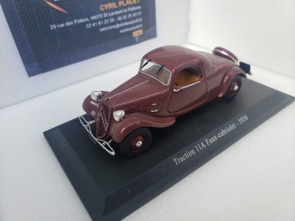 Citroën - Traction 11A Faux-Cabriolet - 1936 – Image 2