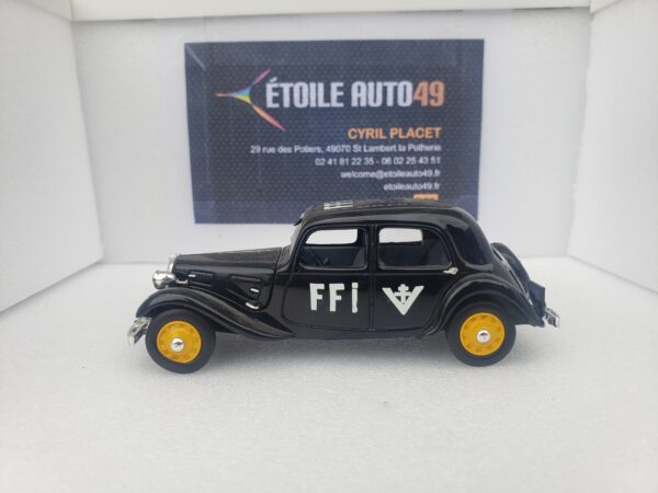 Citroën - Traction 11 Légère