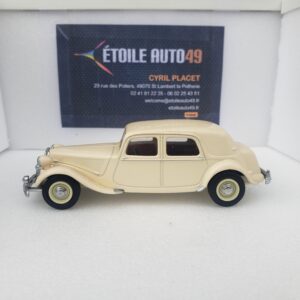 Citroën - 15 CV 6 CYL