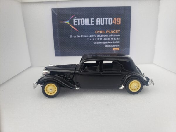 Citroën - Traction 15 Six