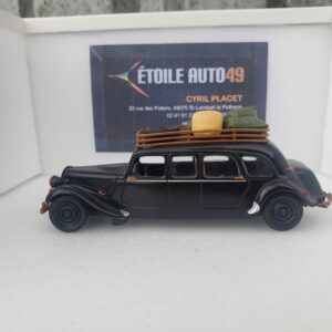 Citroën - Traction 15 six taxi de brousse Viêt-Nam - 1954