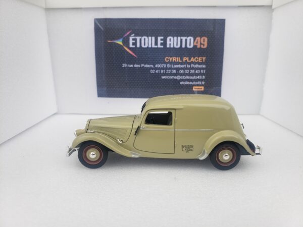 Citroën - Traction 11 BL Fourgonnette Danoise