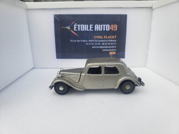 Citroën - Traction AV Berline - 1938