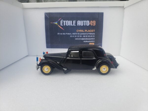 Citroën - Traction 15 cv