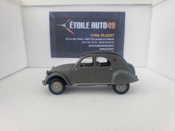 Citroën - 2 CV AZL