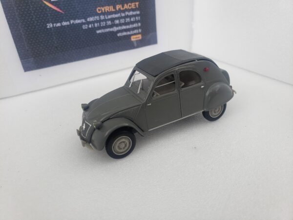 Citroën - 2 CV AZL – Image 2