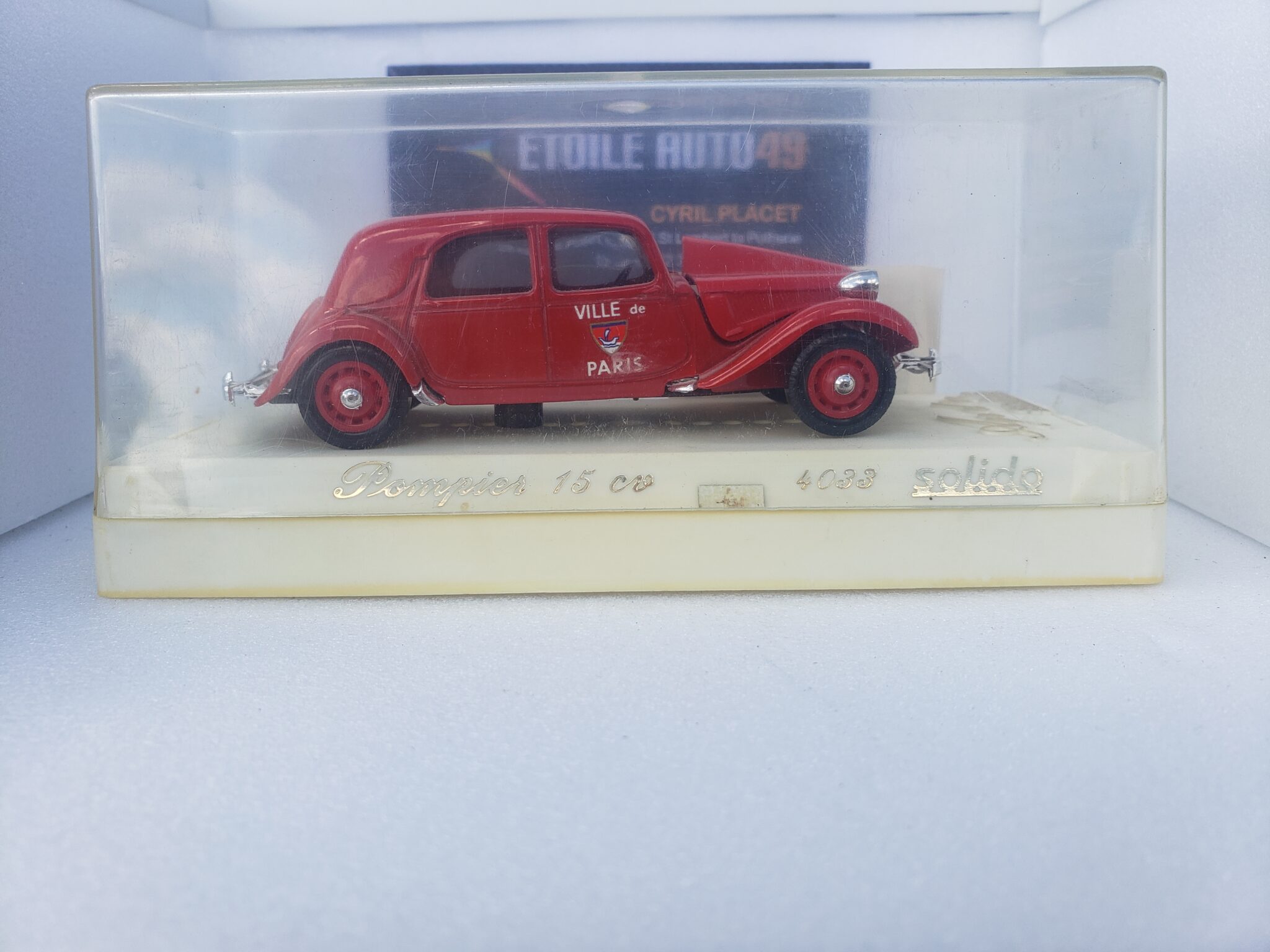 Citroën - Traction 15CV Familiale 1954 - Modèle Presse - 1/43 - Voiture