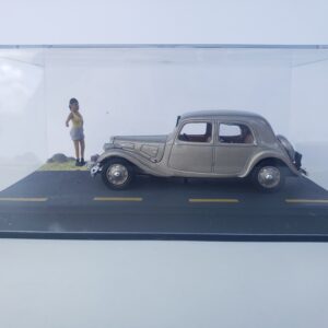 Citroën - Traction "Auto-stop"