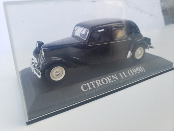 Citroën - Traction 11 - 1950 – Image 2