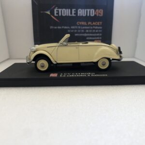 2 CV Citroën Le cabriolet 4 Saisons