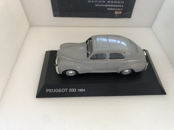 Peugeot 203 1954 – Image 2