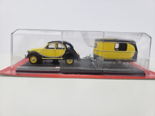 Citroën - 2 CV Charleston et caravane Eriba Puck