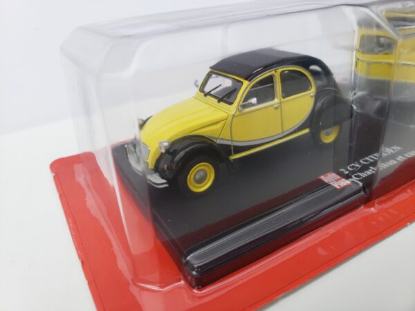 Citroën - 2 CV Charleston et caravane Eriba Puck – Image 2