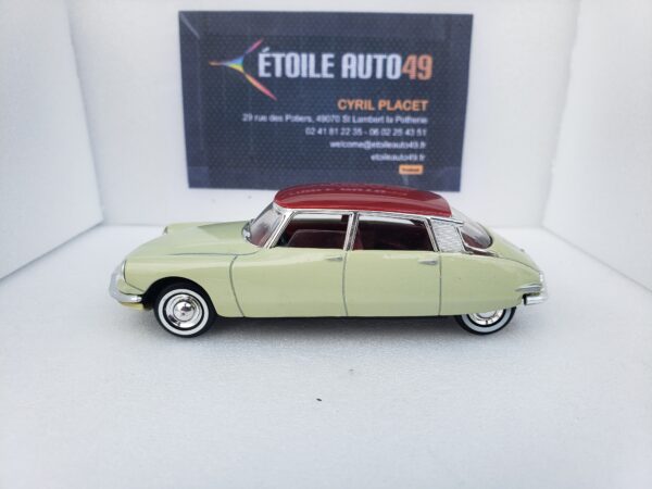 Citroën - DS 19 - 1956