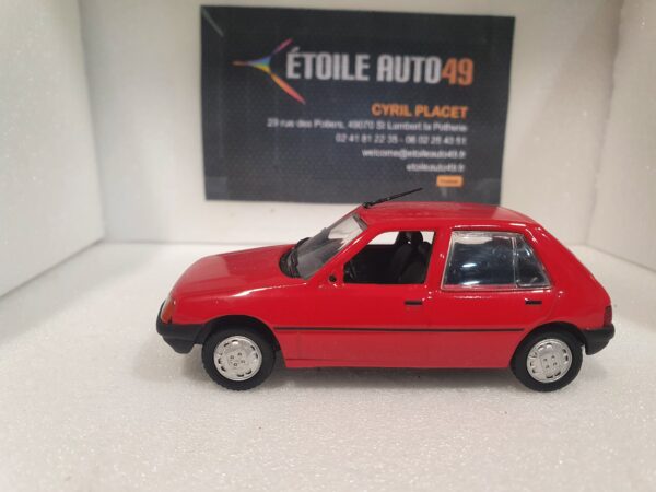 Peugeot 205