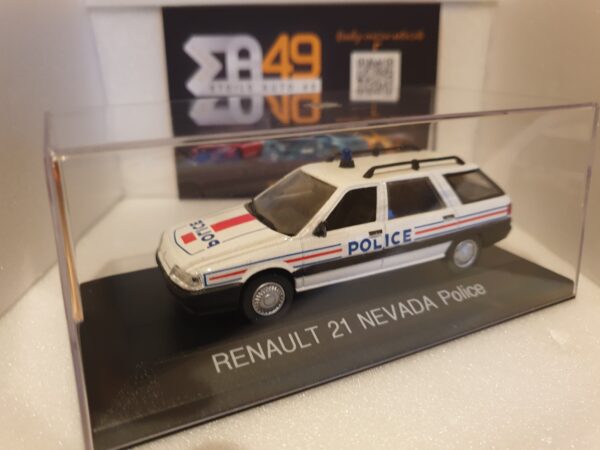 Renault 21 Nevada Police – Image 2