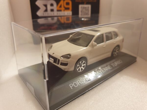 Porsche Cayenne Turbo – Image 2
