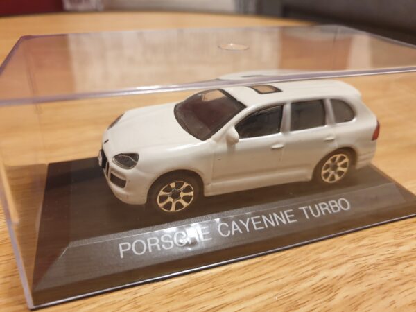 Porsche Cayenne Turbo – Image 3