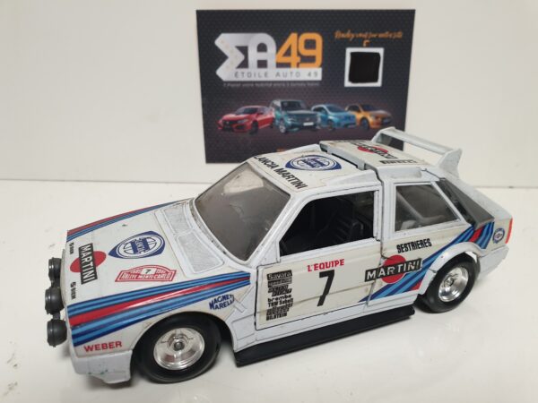 Lancia Delta S4