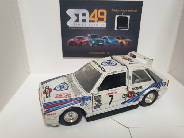 Lancia Delta S4 " Martini "