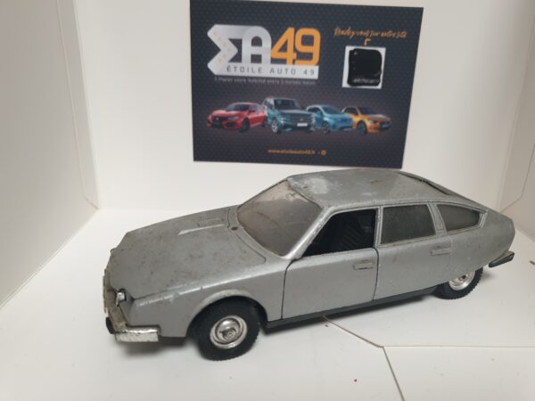 Citroen CX à restaurer