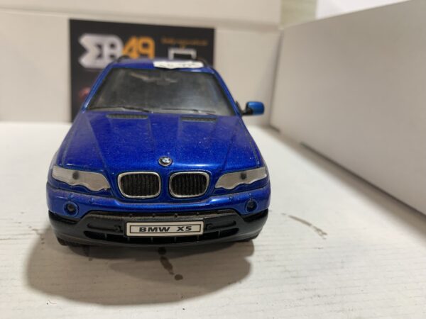 BMW X5 4,4i Welly 1/34 – Image 2
