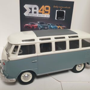 Volkswagen Combi Van Samba 1/25