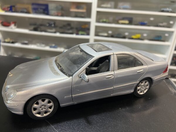 Mercedes Class S Maisto 1/26