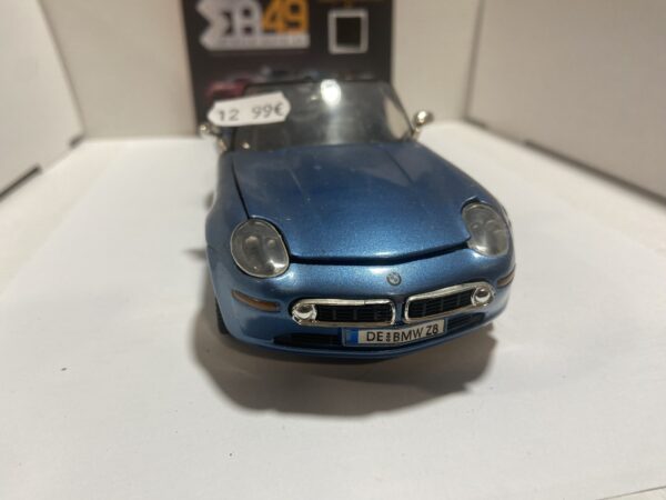 BMW Z8 Maisto 1/24 – Image 2
