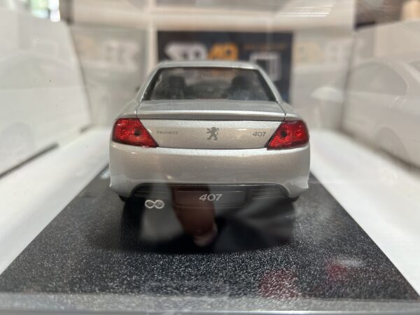 Peugeot 407 Coupé 1/24 – Image 3