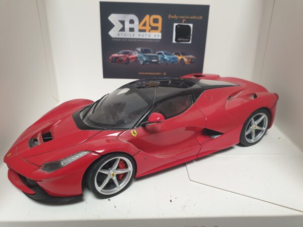 Ferrari Laferrari 1/18