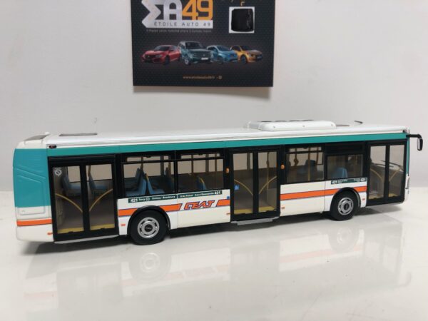 Miniature Bus Parisien Ligne 421 RATP 1/43