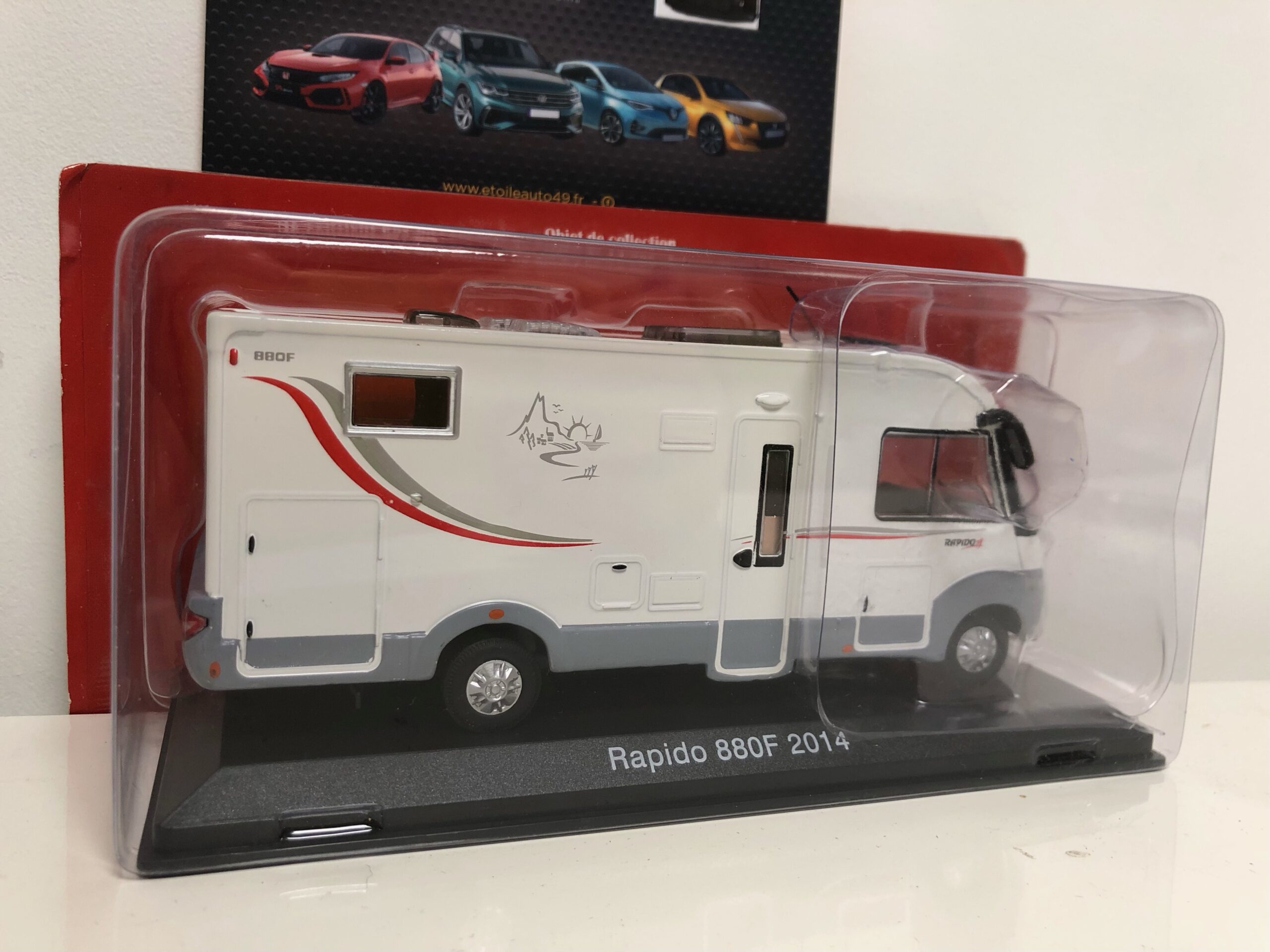 Miniature Camping Car Rapido 880 F 2014 1/43 – Etoile Auto49