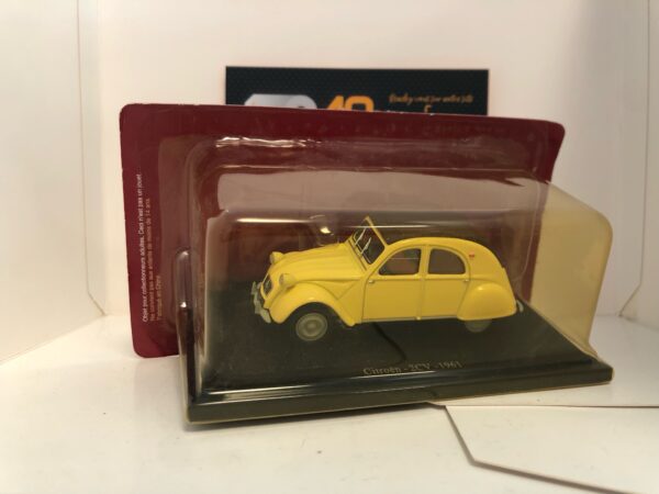 Miniature Citroën 2CV 1961 1/43