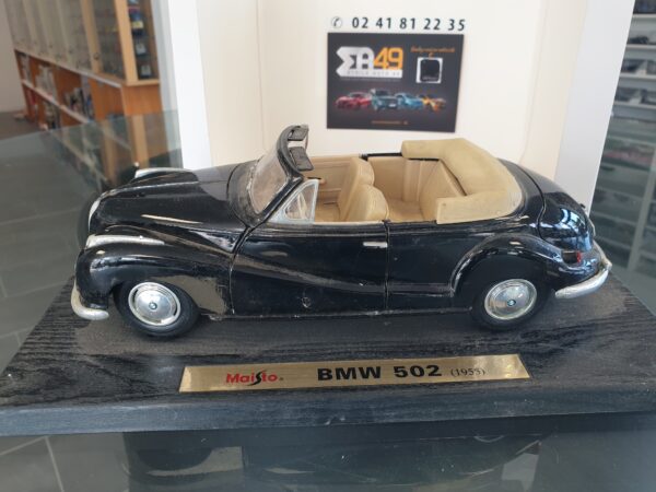 BMW 502