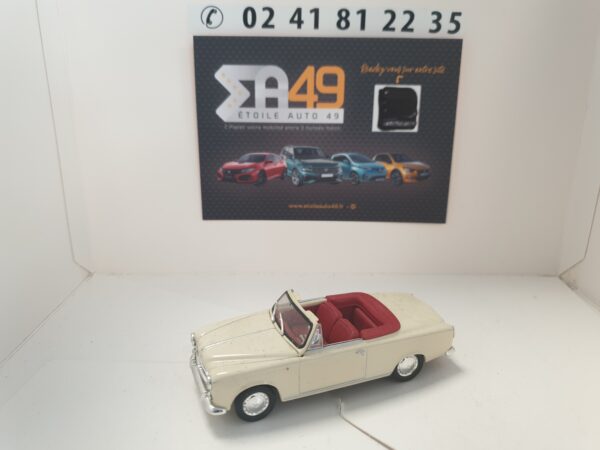 Peugeot 203