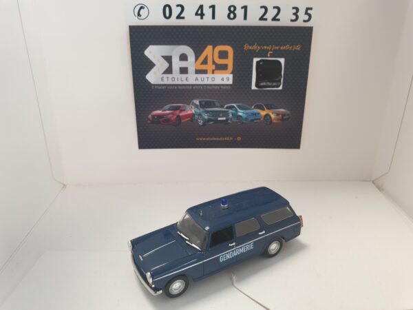 Peugeot 404 Gendarmerie