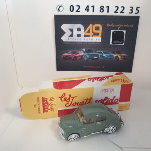 Renault 4 CV