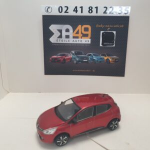 Renault Clio IV Rouge Flamme
