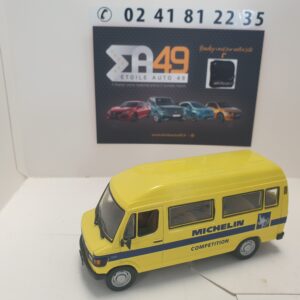 Mercedes 309 D Michelin